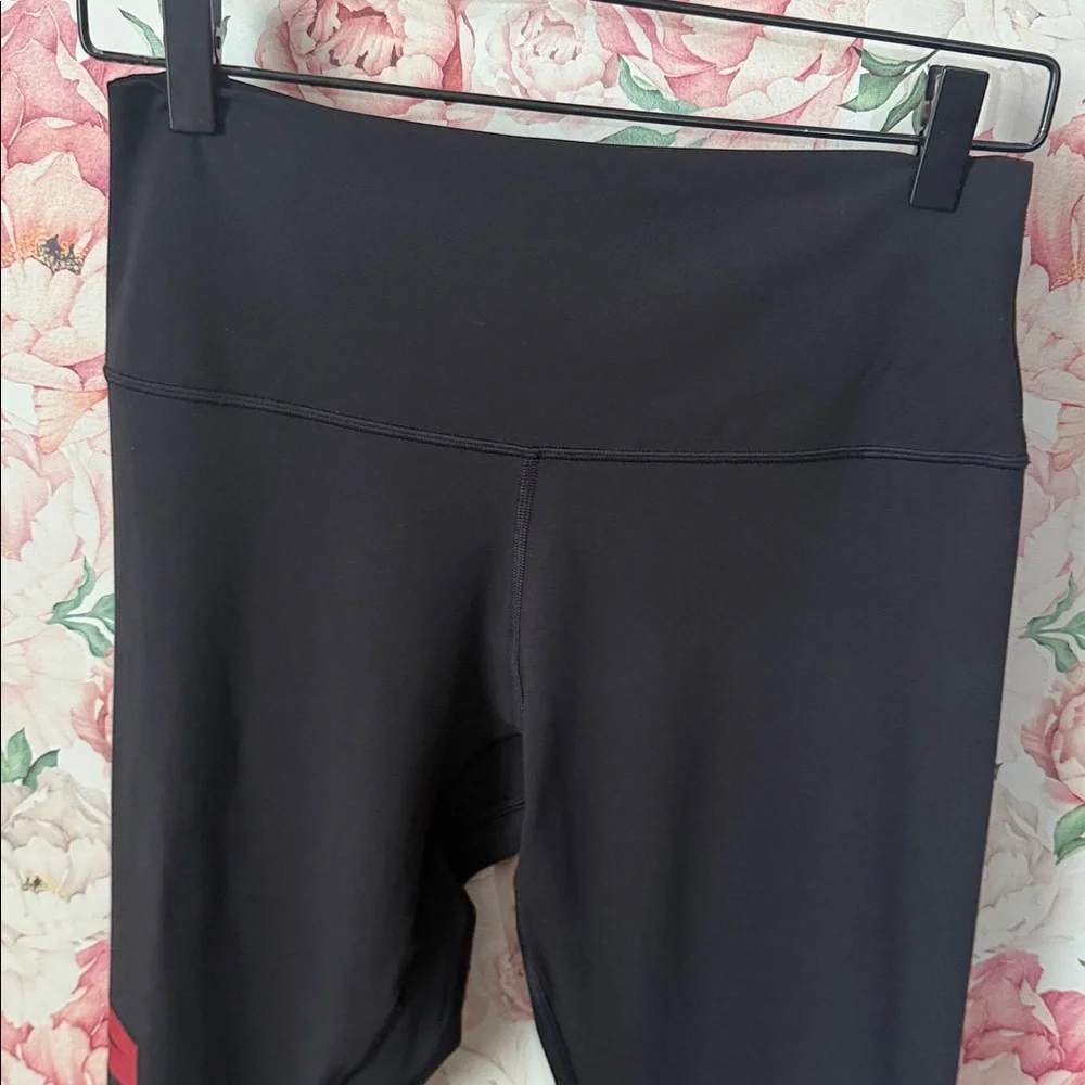 EUC Lululemon Align 25” Leggings ALABAMA CRIMSON TIDE size 10 - Picture 4 of 7
